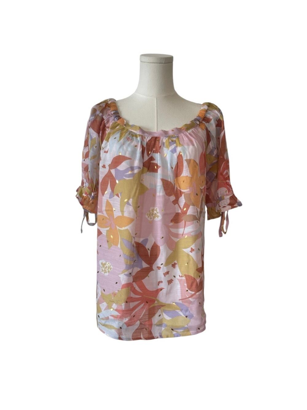 NWT Harve Bernard Women's Size XLarge  Off The Shoulder Top